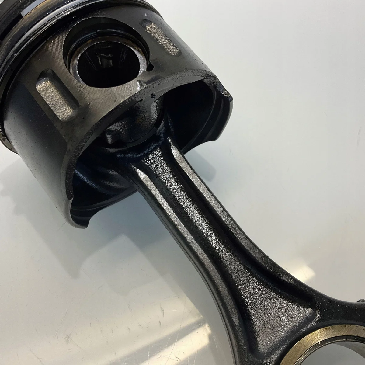 Piston avec bielle Mercedes W211 2007 JON38654 image 10
