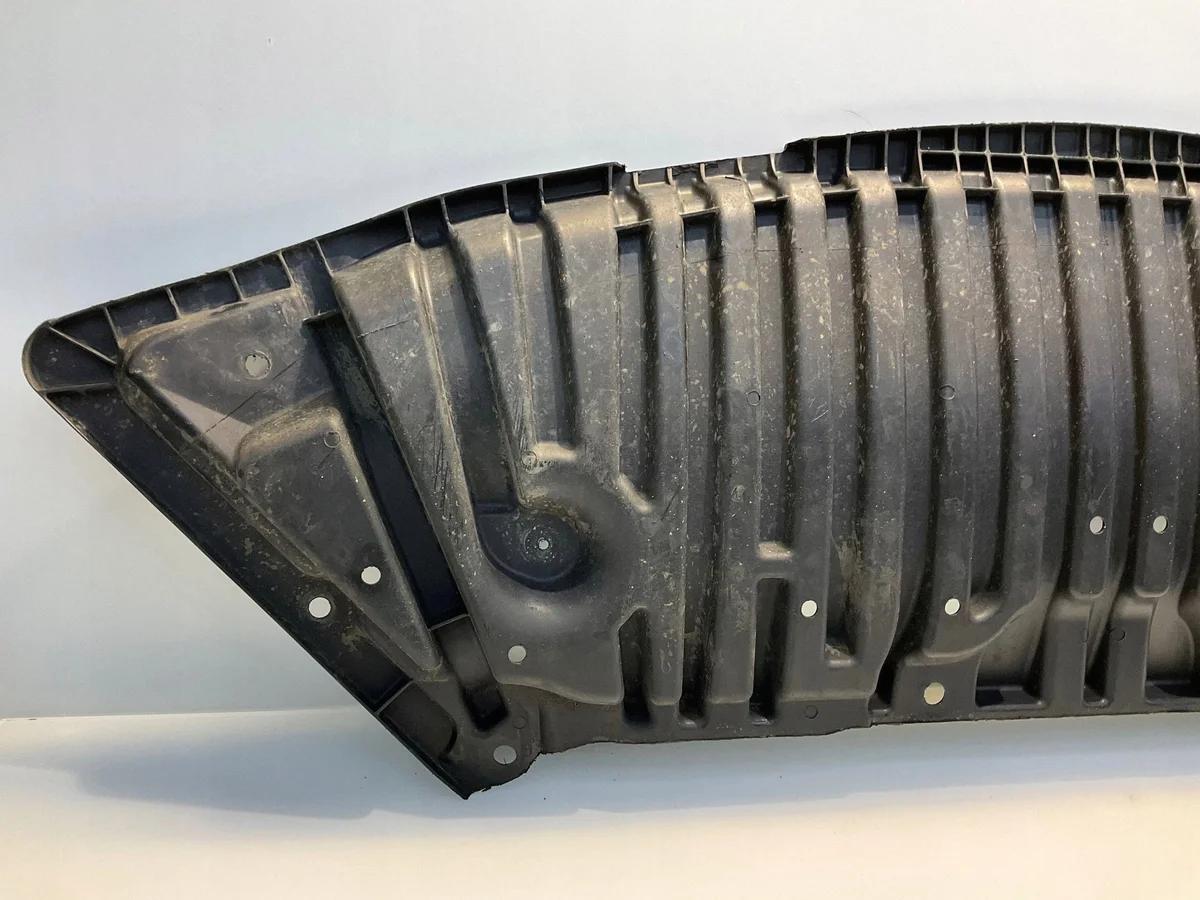 Mercedes C W204 2012 Absorbeur AV A2045240230
