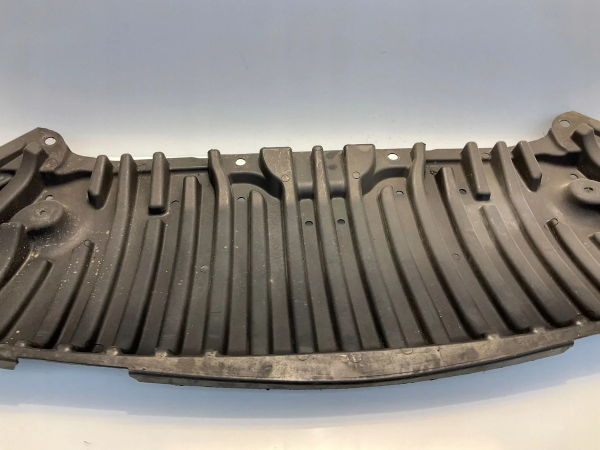 Mercedes C W204 2012 Absorbeur AV A2045240230 image 6