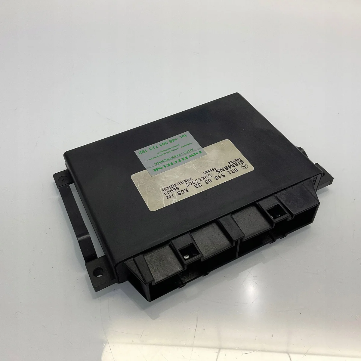 Mercedes E W210 Control Module 0215450532