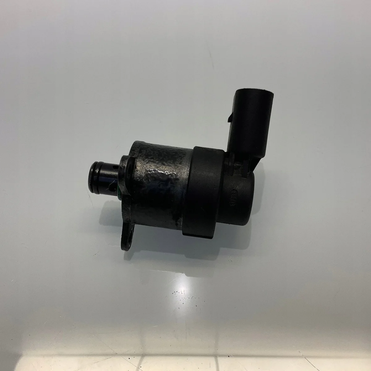 Bränsletrycksregulator Mercedes W203 OM646 image 3