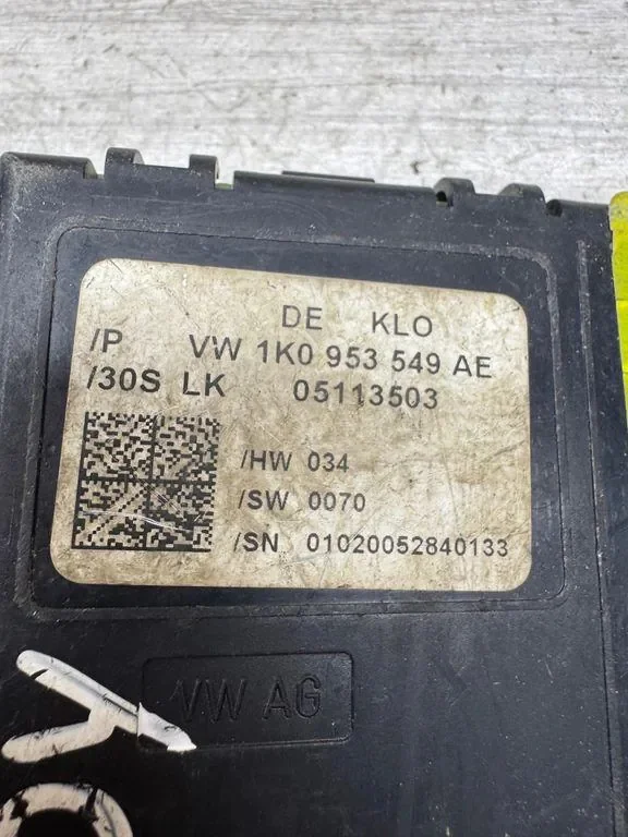 Steering Angle Sensor VW Golf V 05113503 image 3