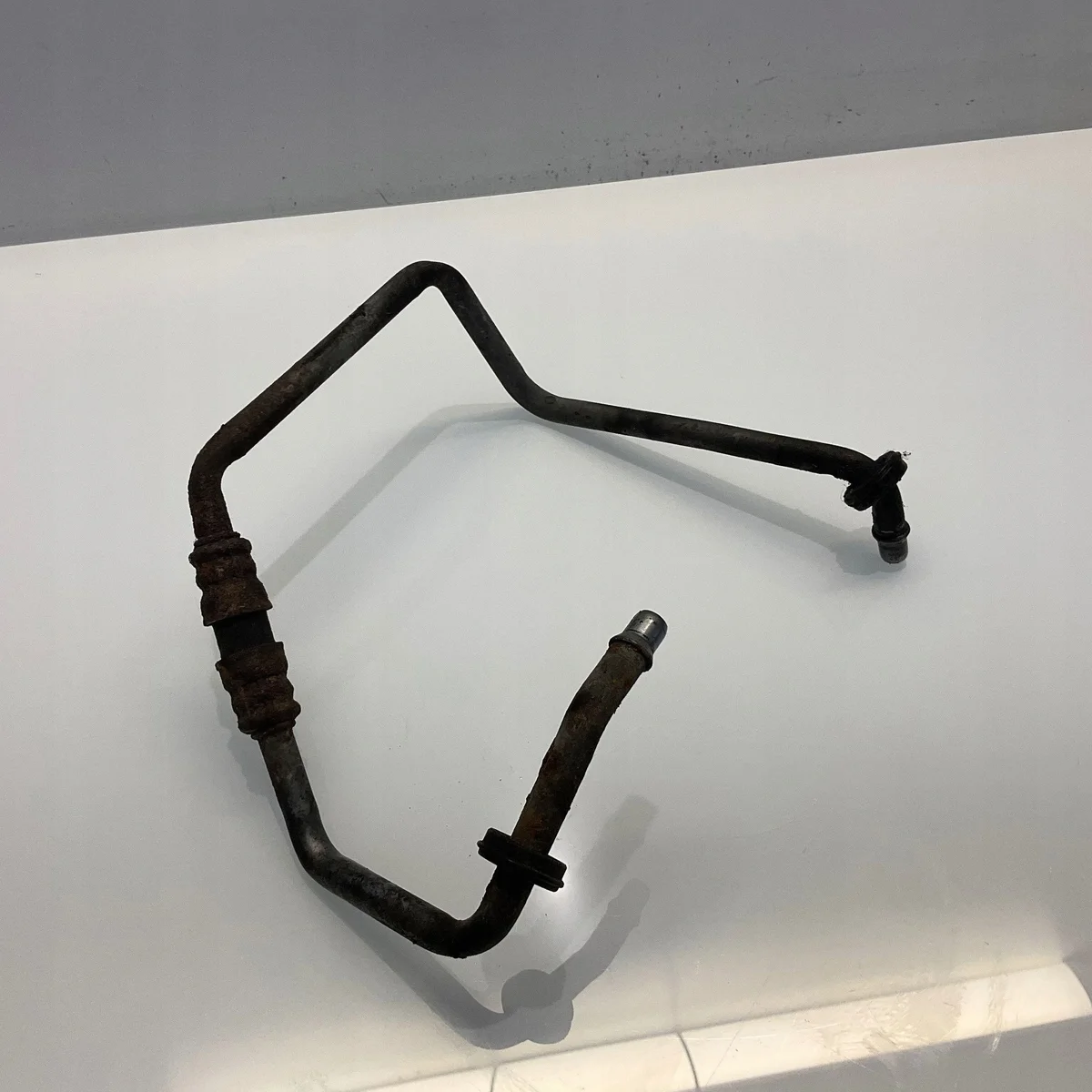 Tuyau d'huile boîte auto Mercedes W204 A2045280924