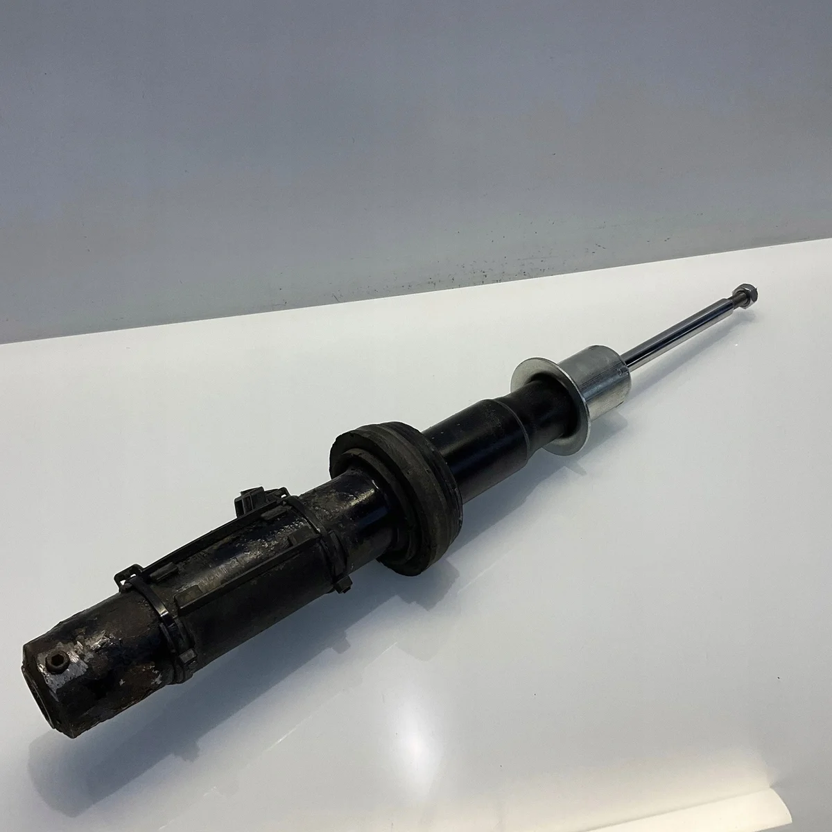 Amortecedor Pneumático Mercedes-Benz A2213209313