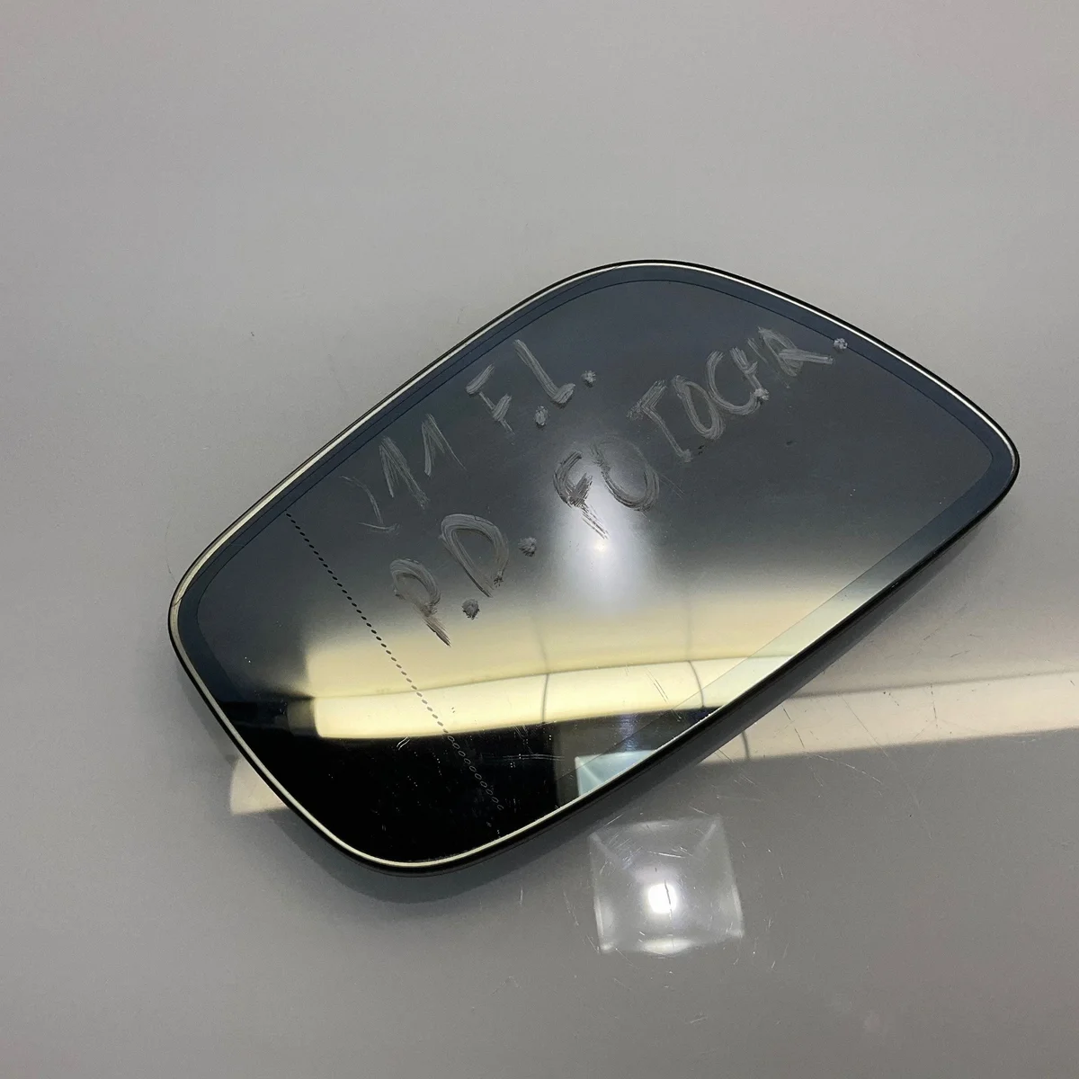Spiegelglas Mercedes E W211 2007 2118102021
