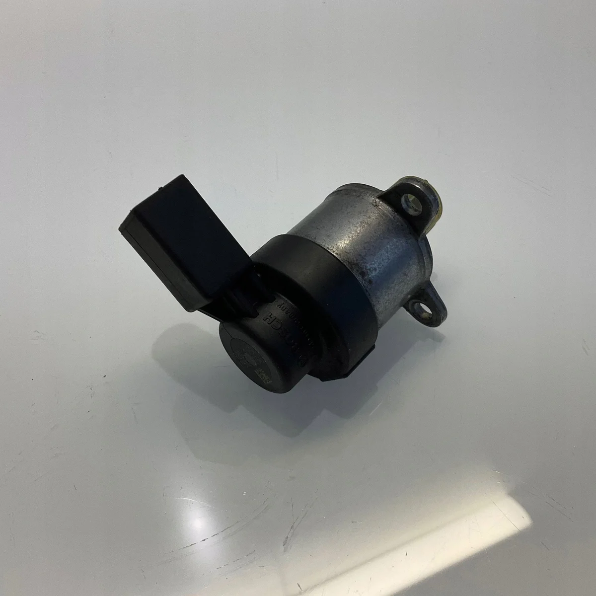 Sensor Presión Combustible Mercedes E W211 2005 image 3