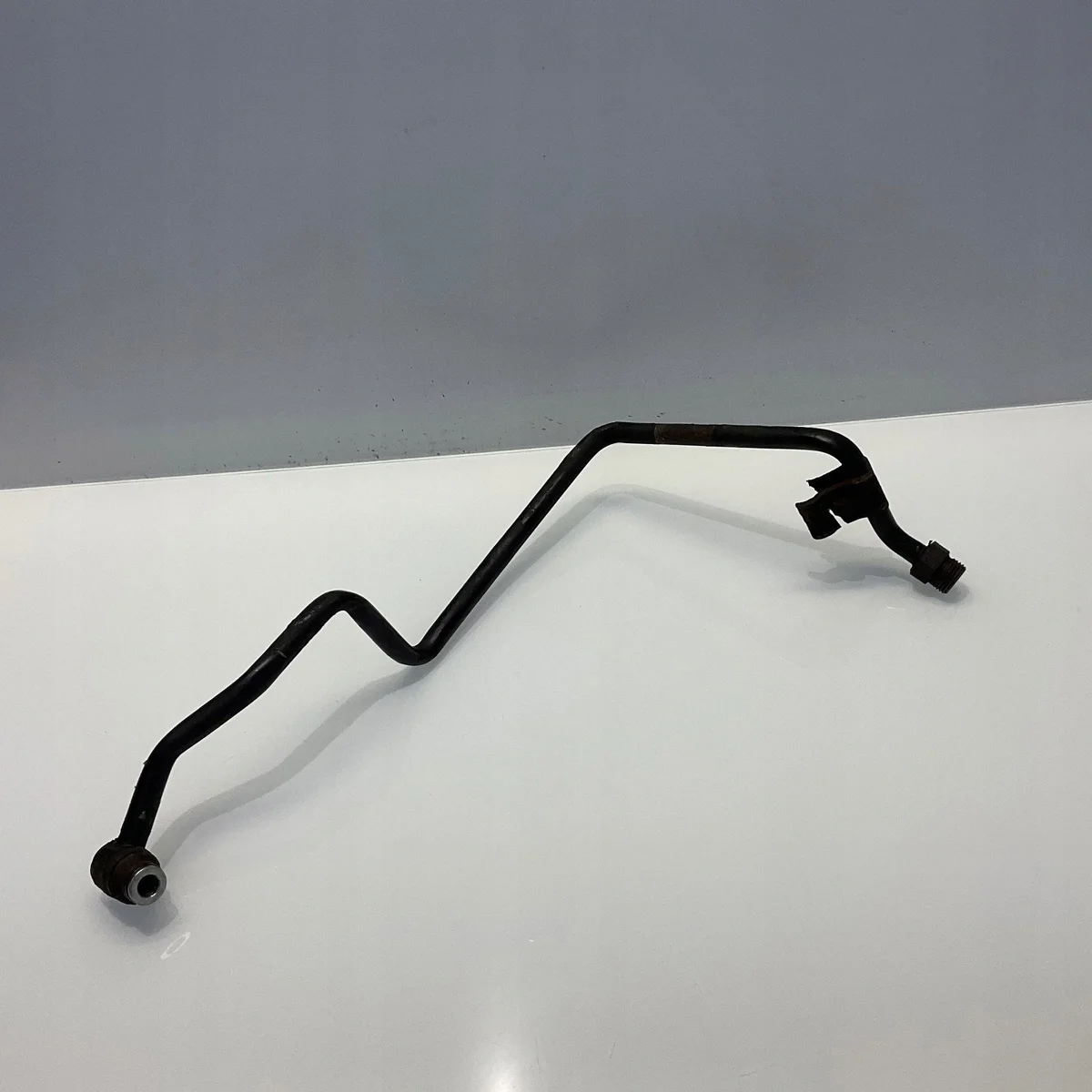 Conduit d'huile boîte auto Mercedes-Benz A2112700527