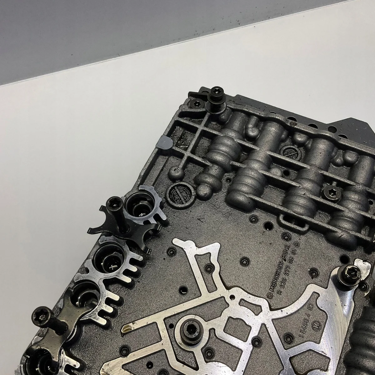 Boîtier de commande Mercedes CLS C219 R2202770801 image 4