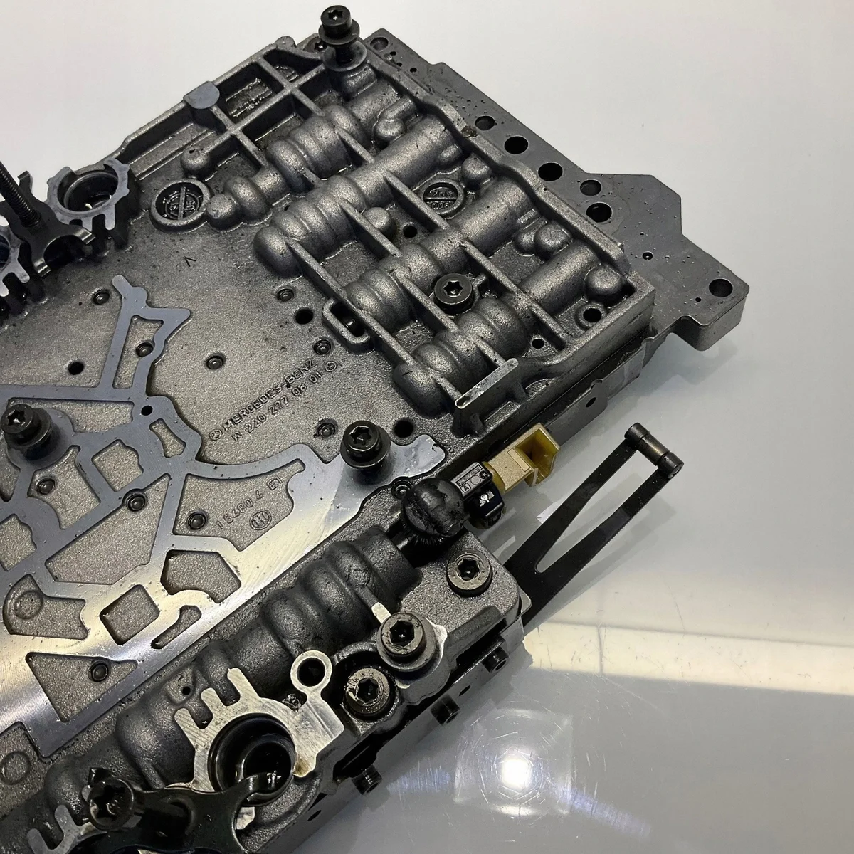 Boîtier de commande Mercedes CLS C219 R2202770801 image 5