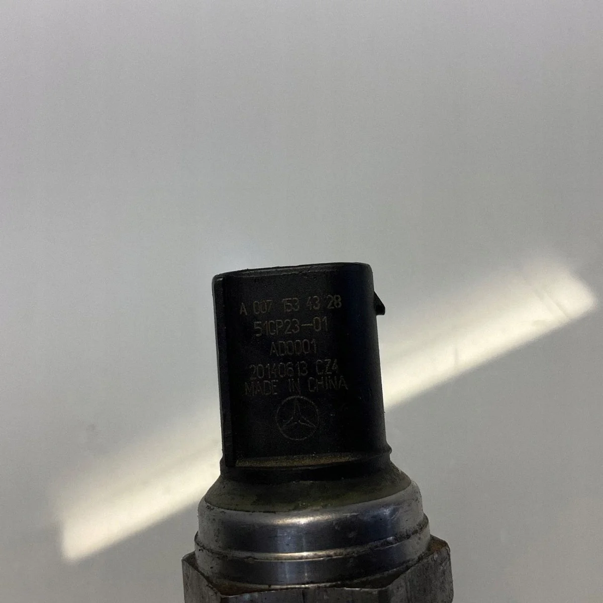 Mercedes W207 Abgassensor A0071534328 image 3