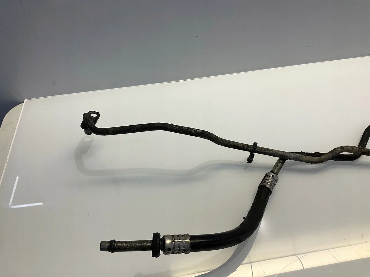 2008 Mercedes-Benz R W251 Oil Cooler Hose