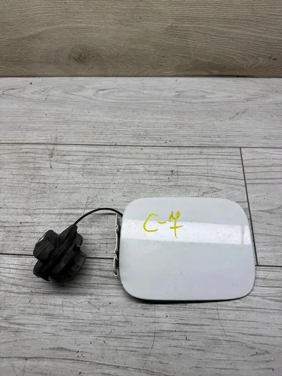 Bouchon réservoir carburant VW Caddy II 2K0809905E