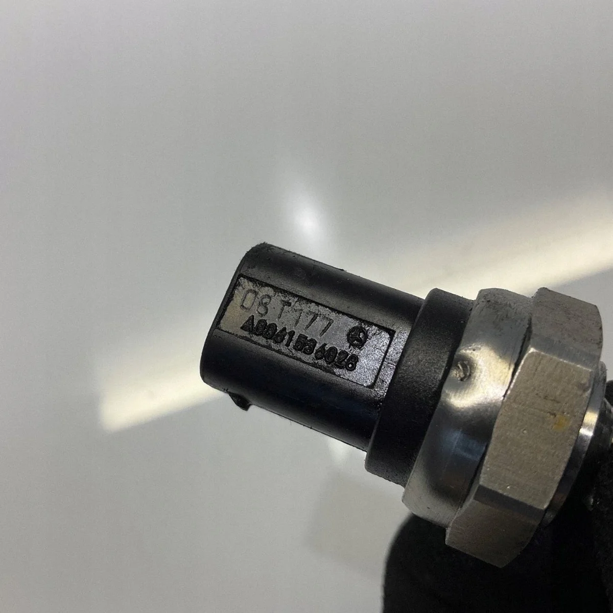 Capteur Pression Gaz Échappement Mercedes A0061536028 image 3