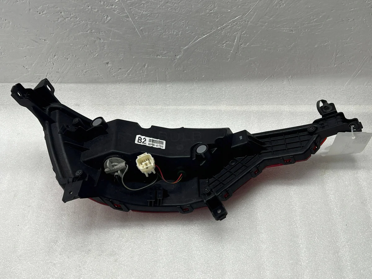 KIA Niro 2024 Lampe Arrière 92406AT010 image 3