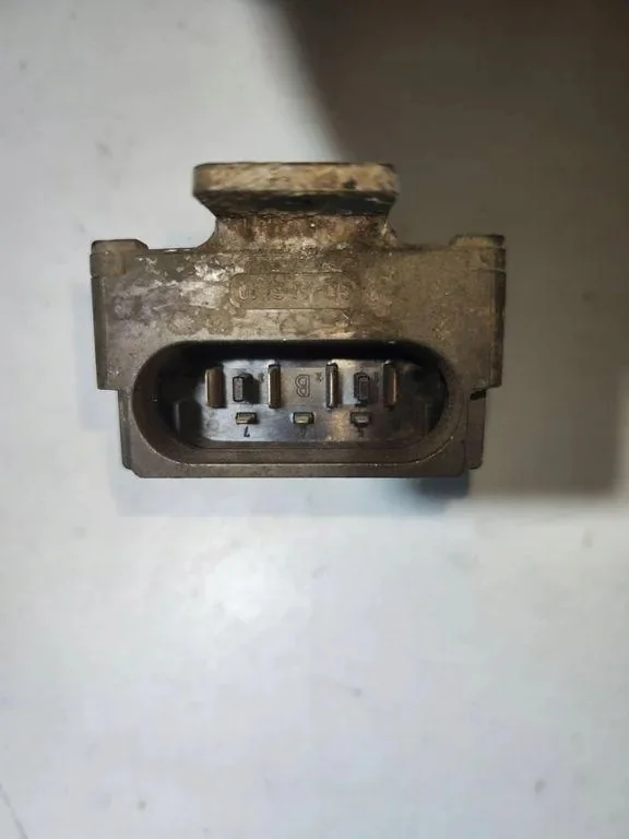 Mercedes-Benz A0255455932 Relè Ventola Usato