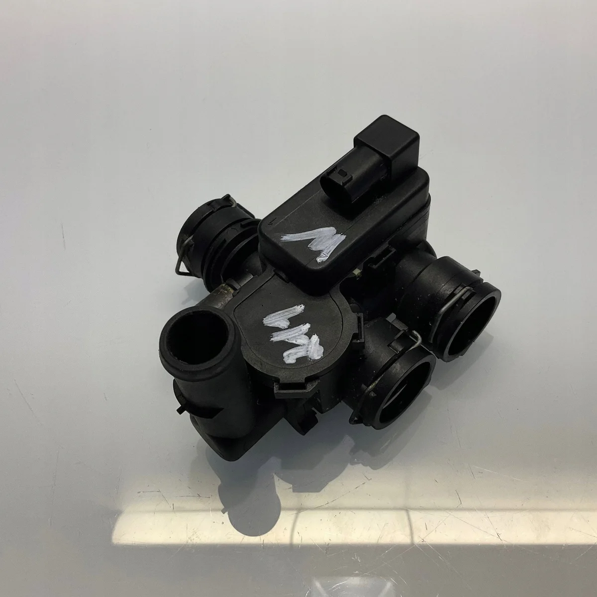 Válvula Calefacción Mercedes W211 W219 A2118320684