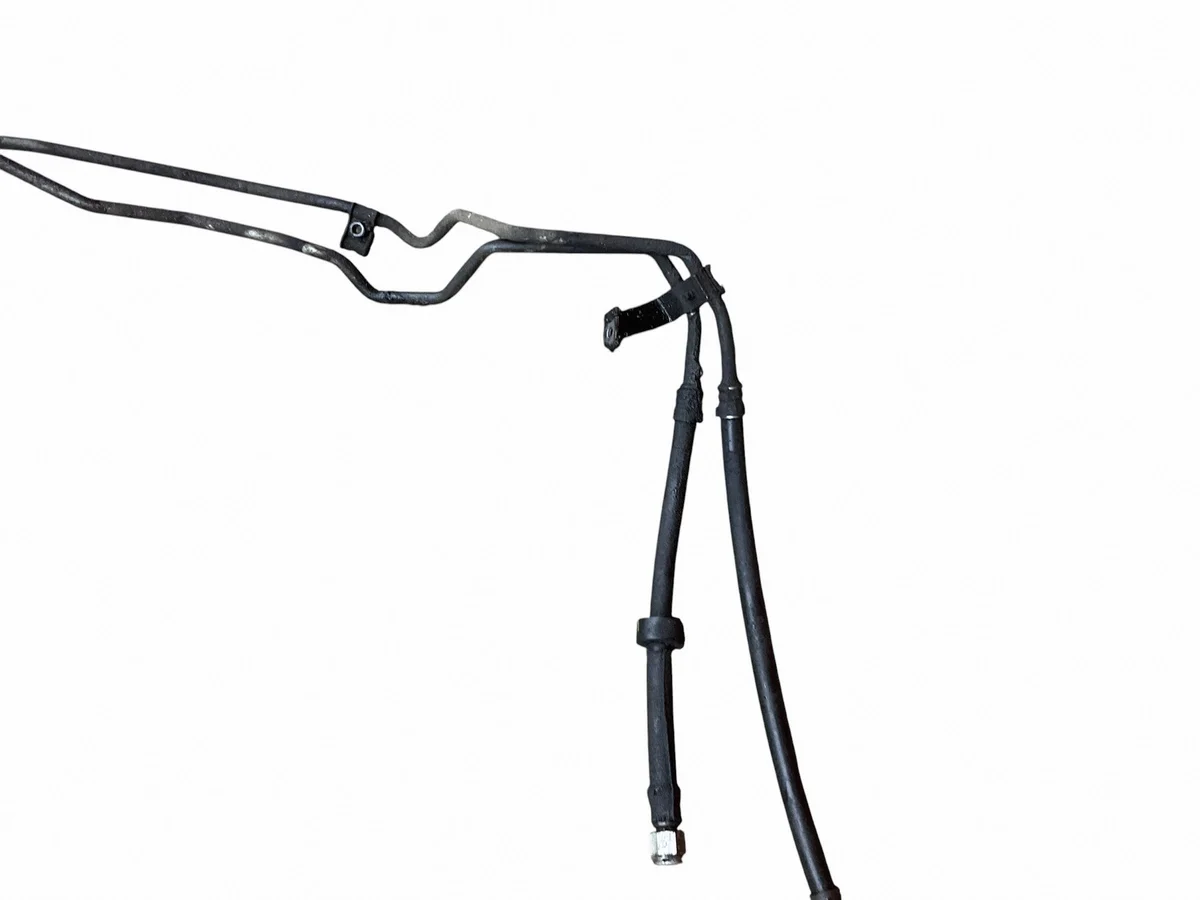 Mercedes C W204 Olieradiator Slang A6511807330 image 3