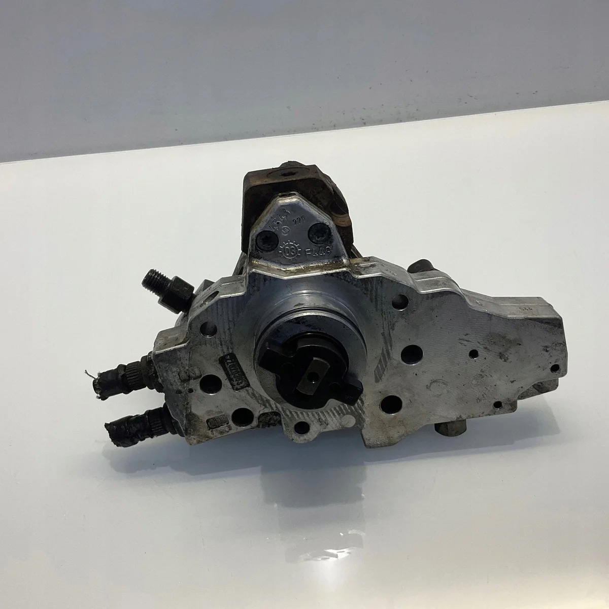 Mercedes-Benz A6480700001 Bränslepump image 3