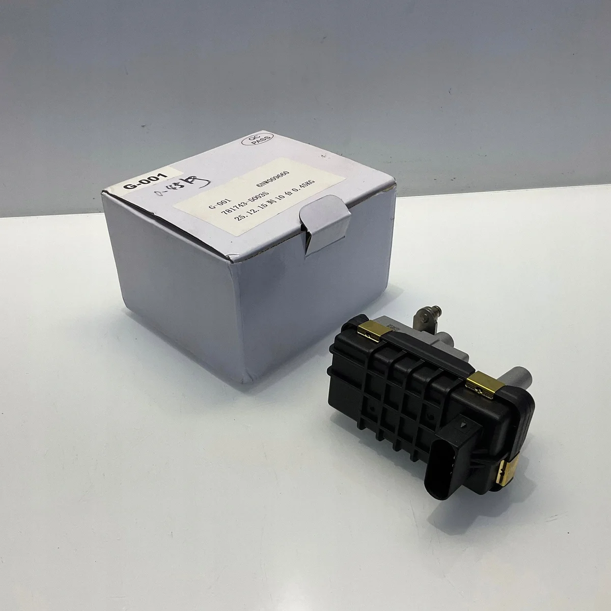 2003 Mercedes-Benz C W203 Turbo Actuator G001