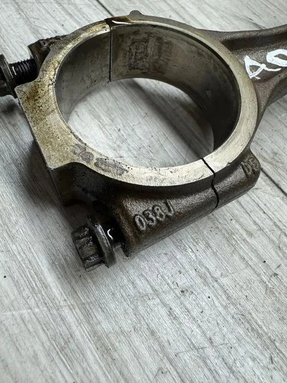 Seat Altea 2005 Piston avec bielle 038J image 5
