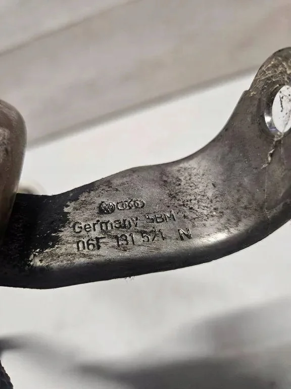 VW EGR-rör 06F131521N - Begagnad image 3