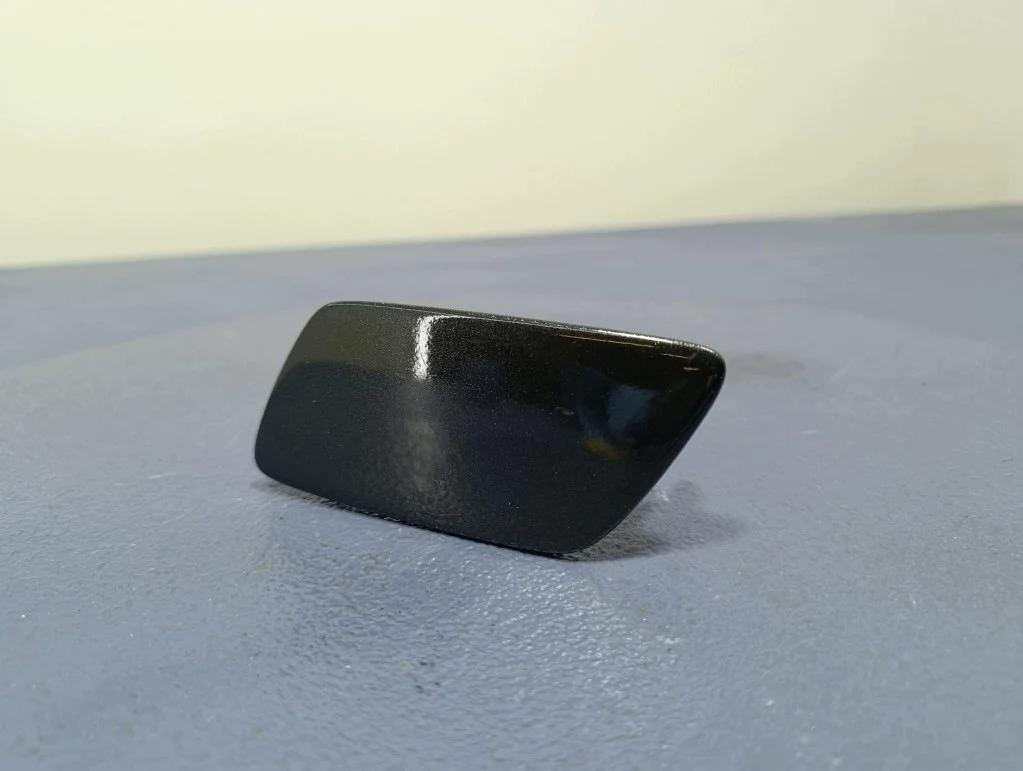 Audi A8 D5 4N Tapa Limpiaparabrisas Izquierda 4N0955281B