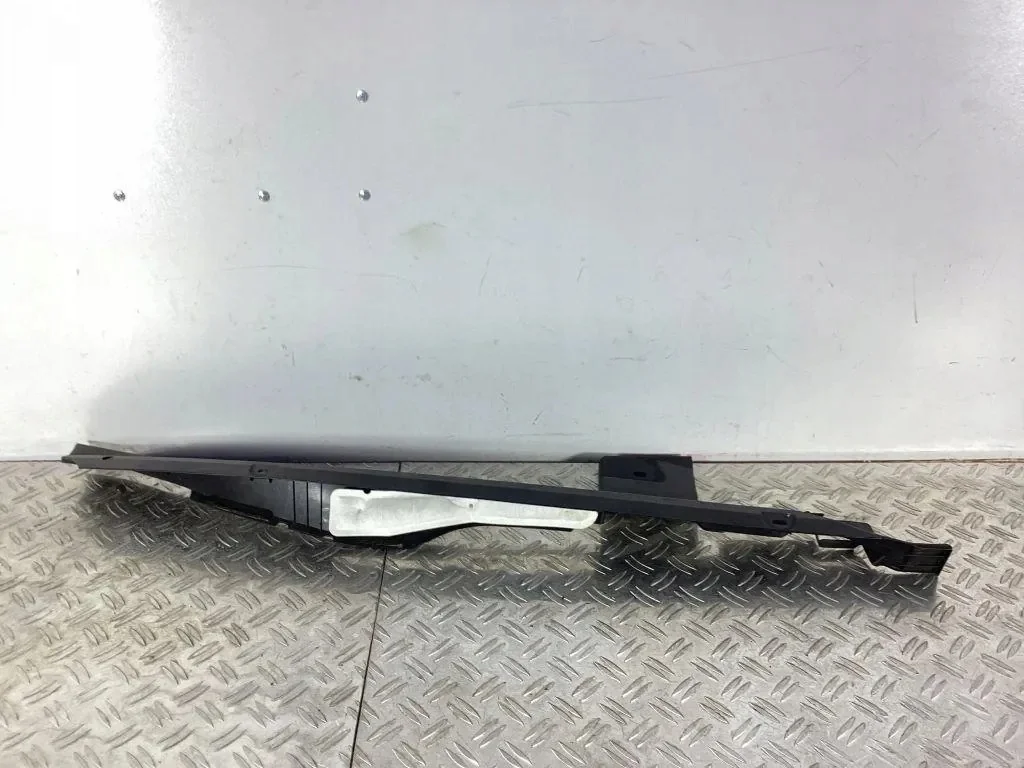 Honda Accord VIII 74207TL0G050 - Finition aile image 3