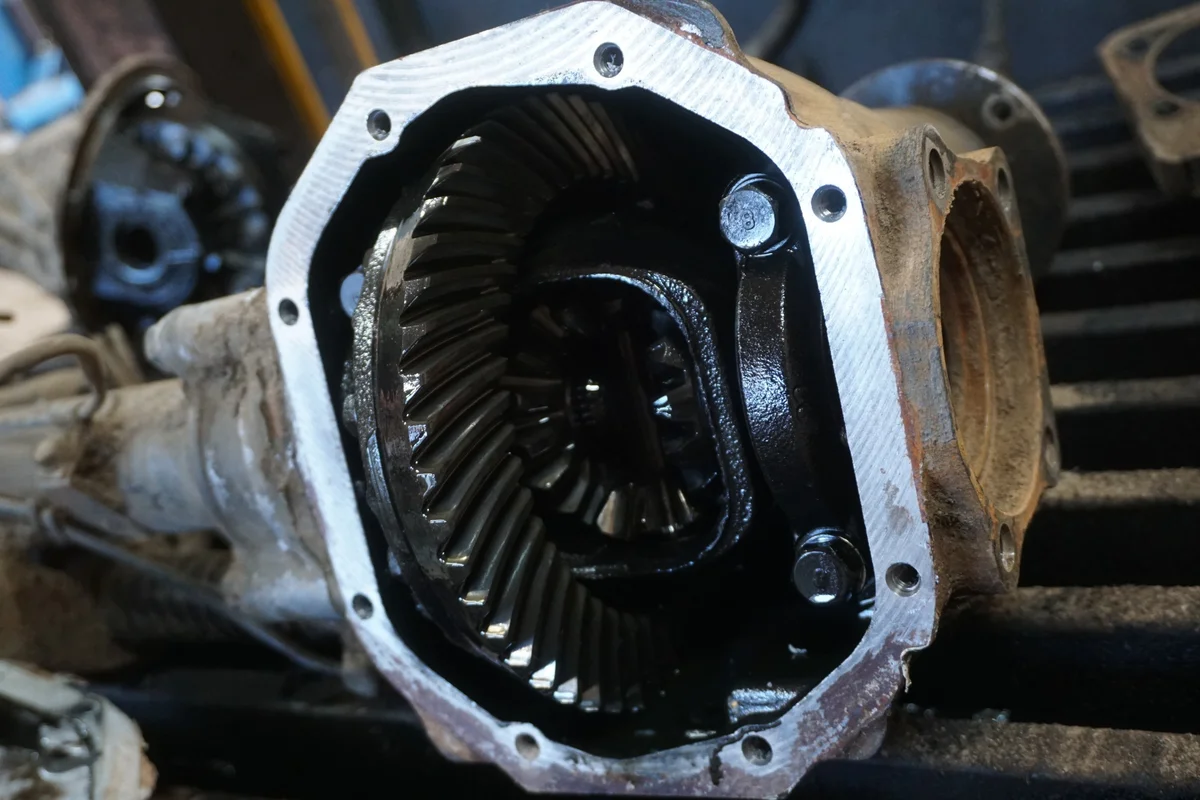 Mitsubishi Pajero III Vorderachsdifferential 3,917 image 6