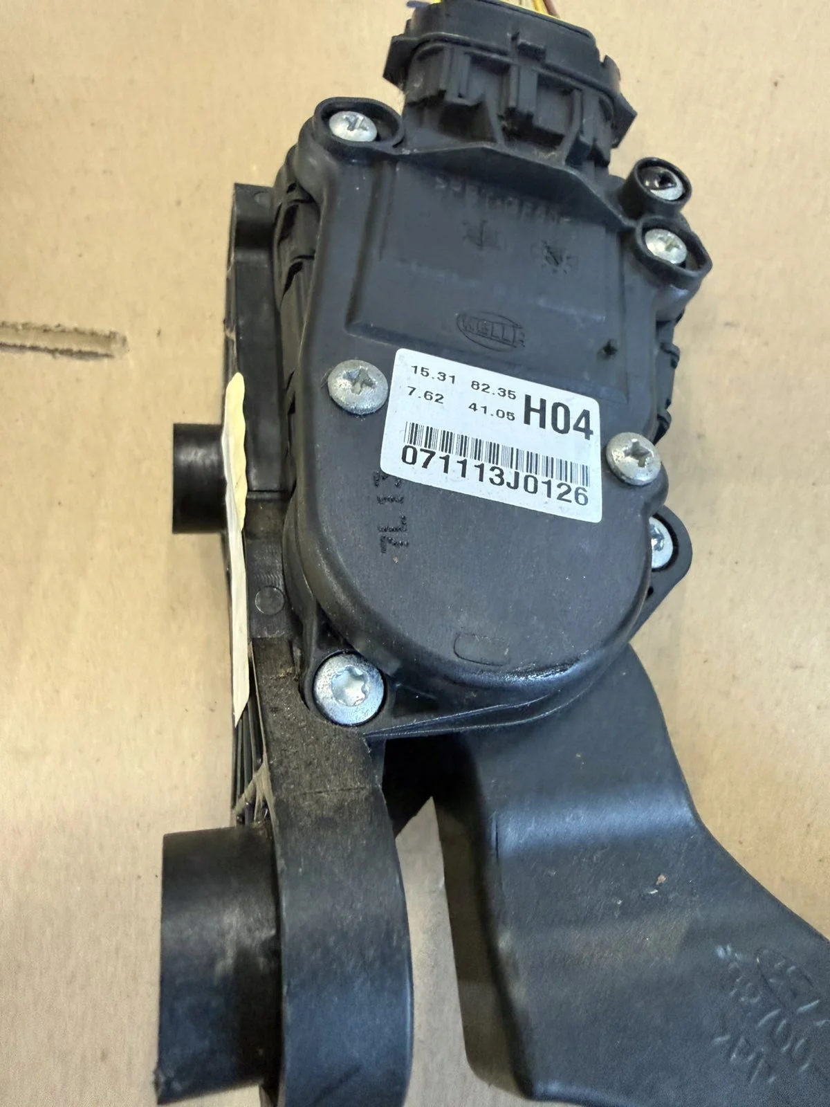 Potentiometer gaspedal Kia Ceed 1.6 CRDI thumbnail 1