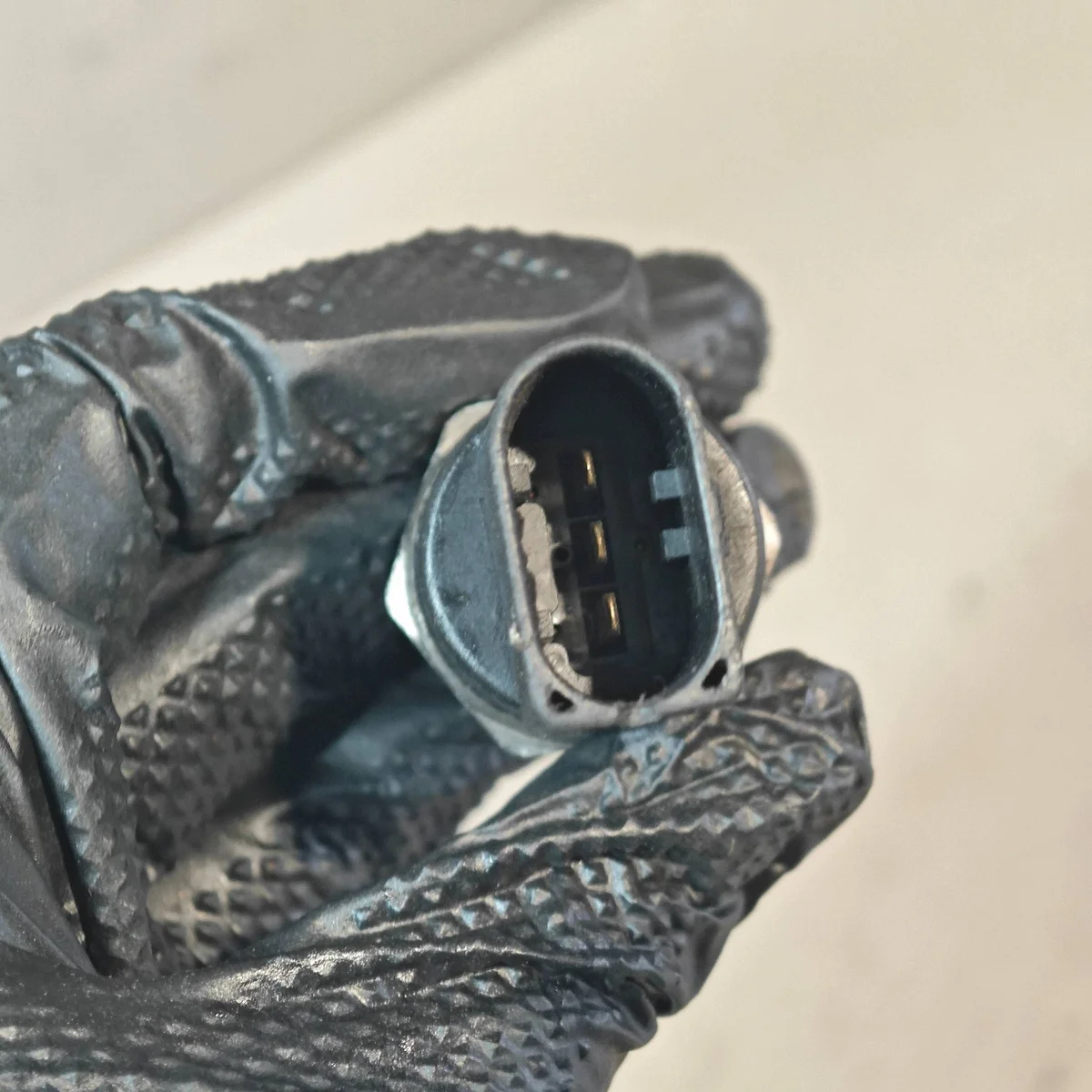 Capteur Pression Carburant A0051535828 Mercedes-Benz image 6