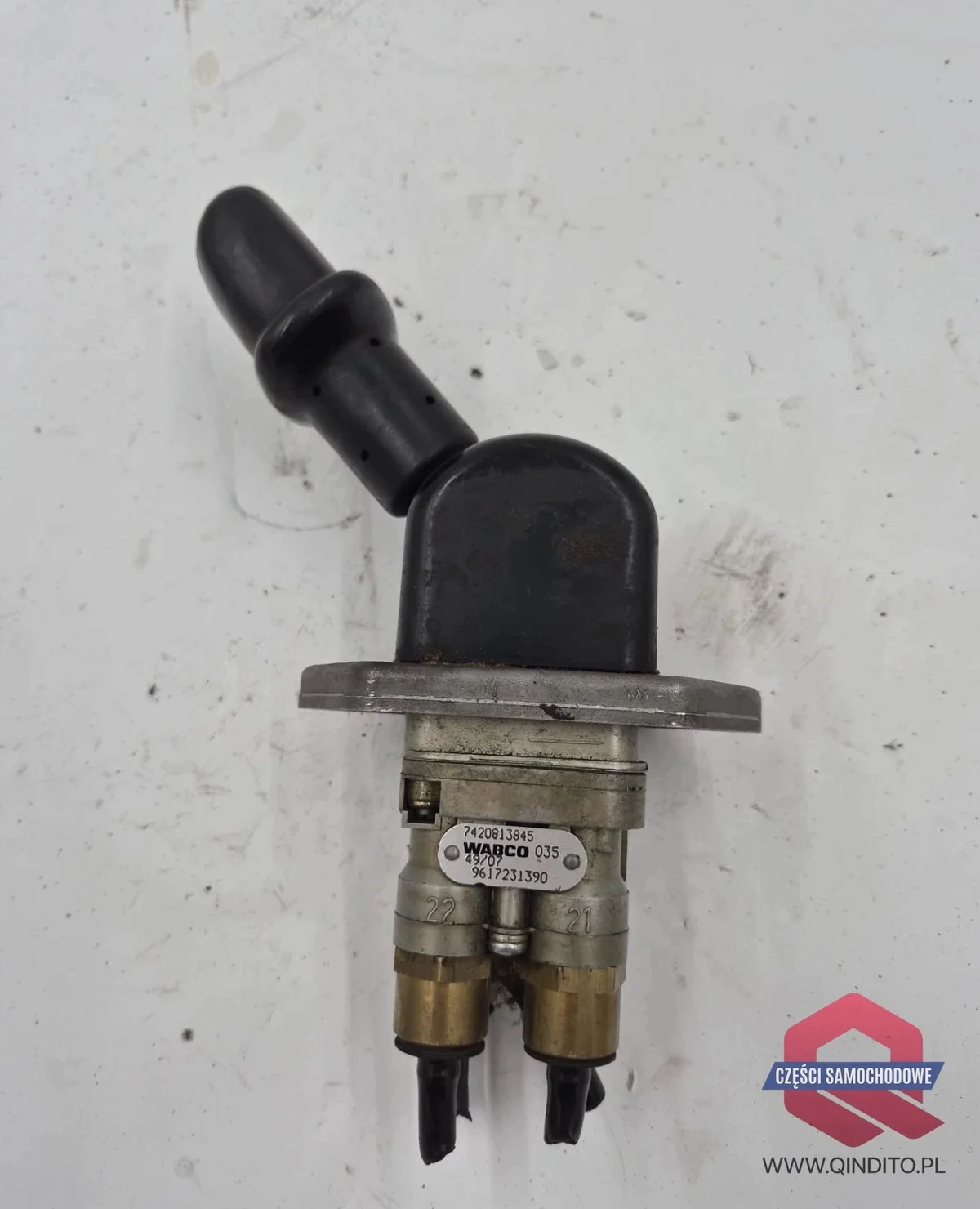 Käsijarrun venttiili Renault 9617231390