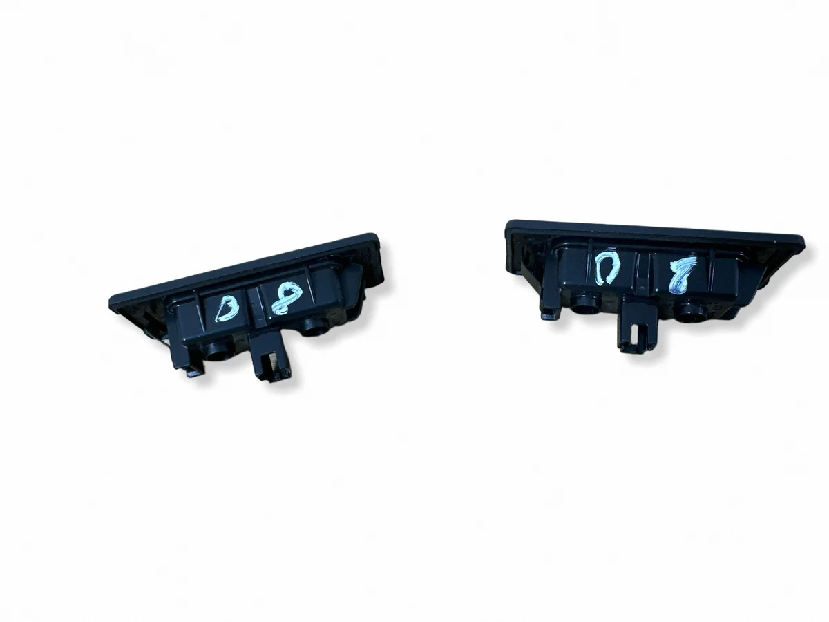 Lampe plaque immatriculation VW Touran 3AF943021A image 5