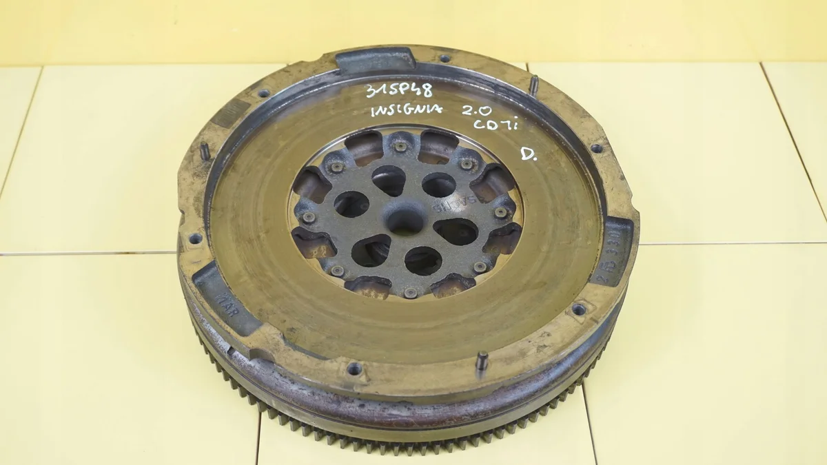 Kaksoismassapyörä Opel B20DTH 31SP4812KOLODWUMASOWE