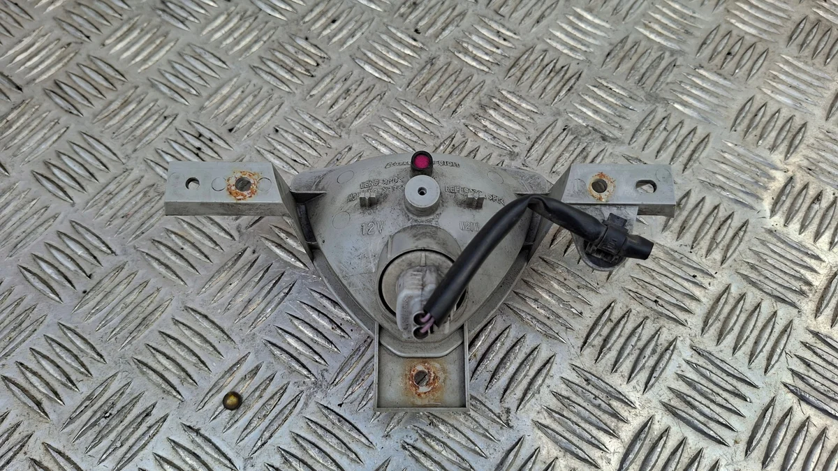 Lamp Mazda RX-8 236-61011 Gebruikt image 3