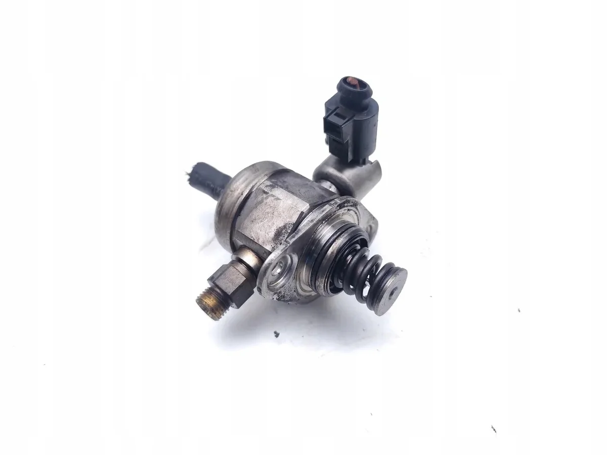Pompe haute pression Audi A4 S4 B8 06H127025K