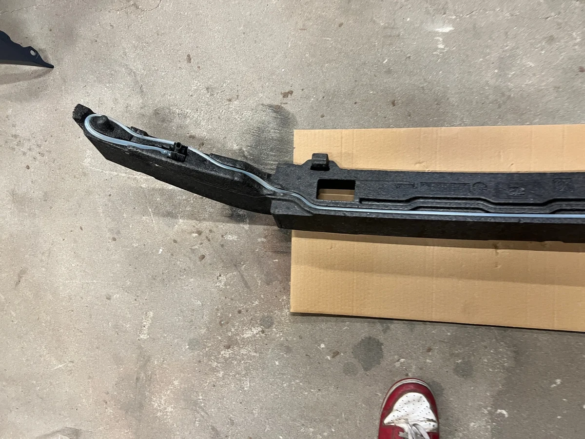 Absorbedor Parachoques Delantero VW Touran II image 6