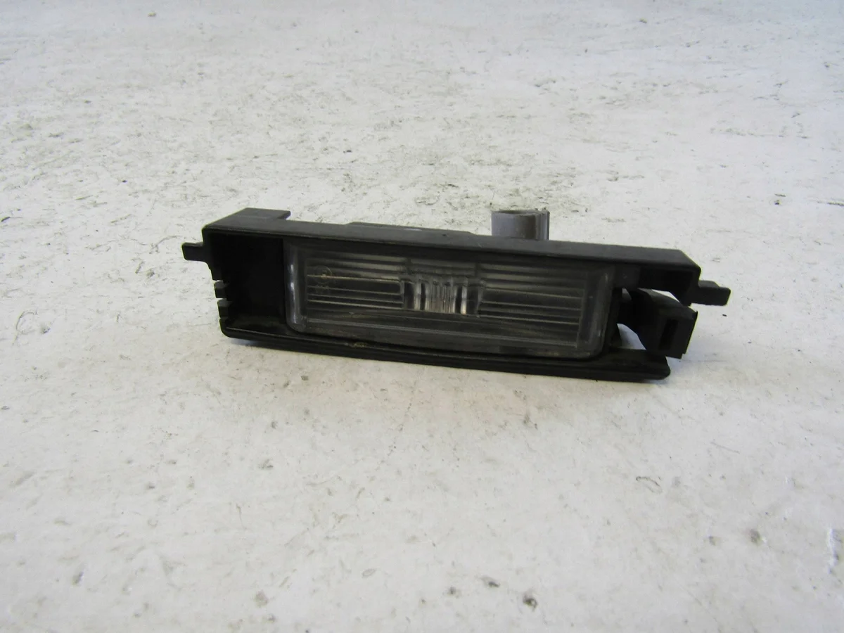 Lampe éclairage plaque Toyota Aygo II Auris II