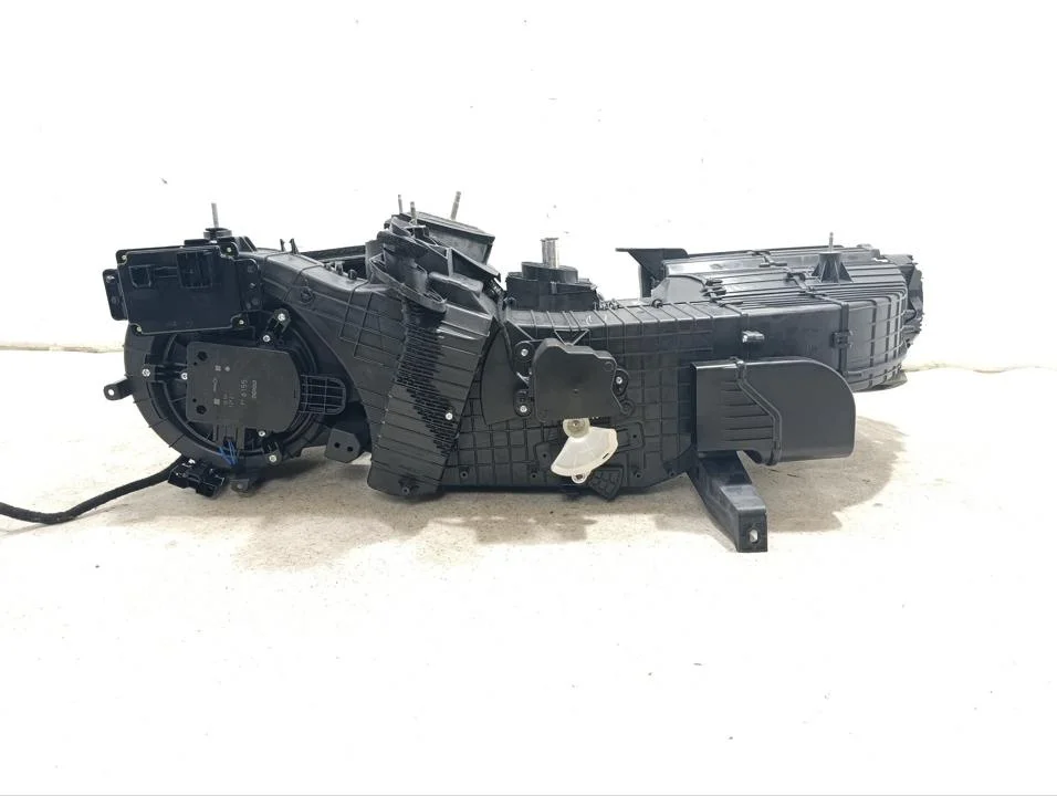 Gebläsegehäuse 68408753AG Jeep Wagoneer image 3