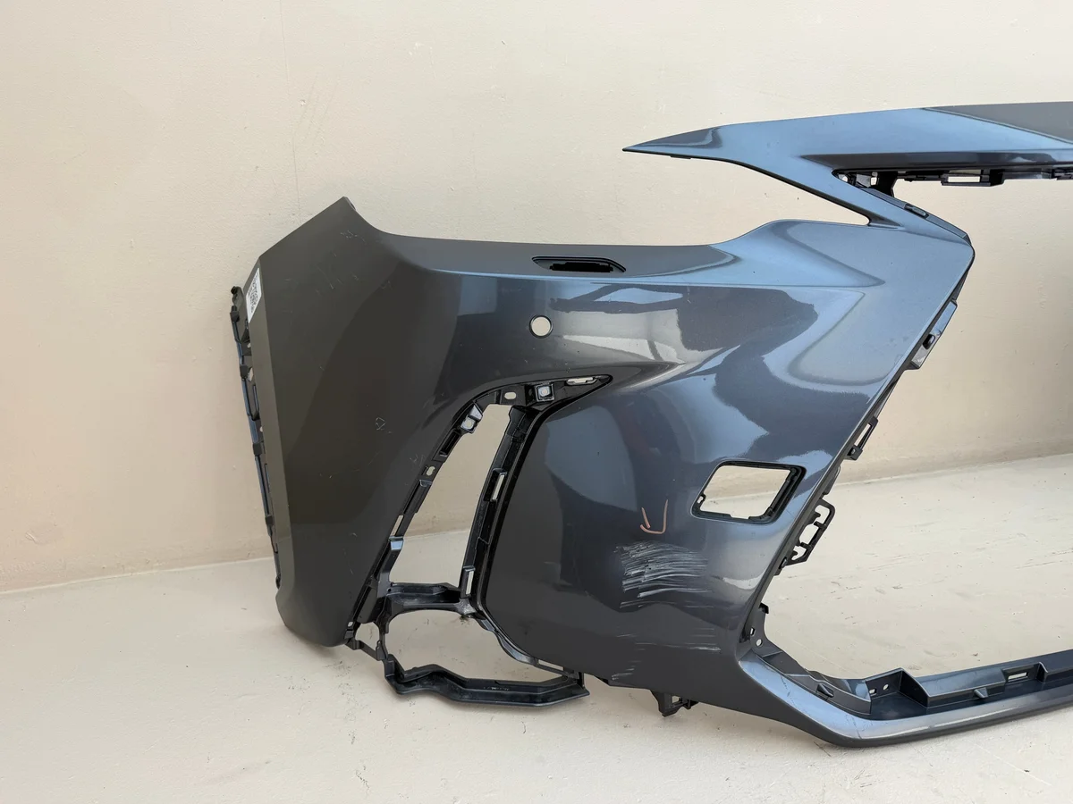 Para-choques Lexus NX 2 II 2021- Usado image 5