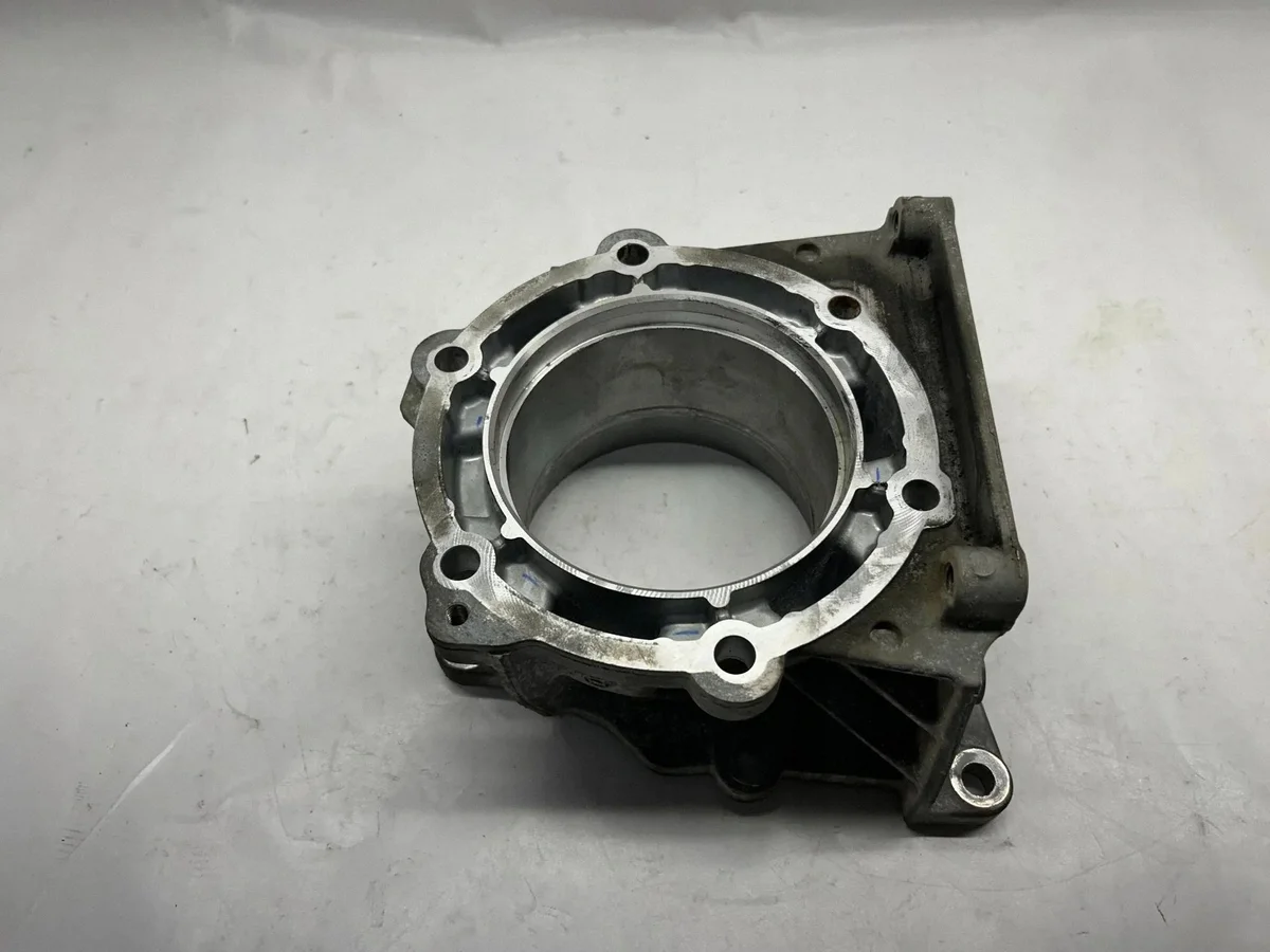 Getriebe Teil RAM 1500 DT 5.7L 068210459