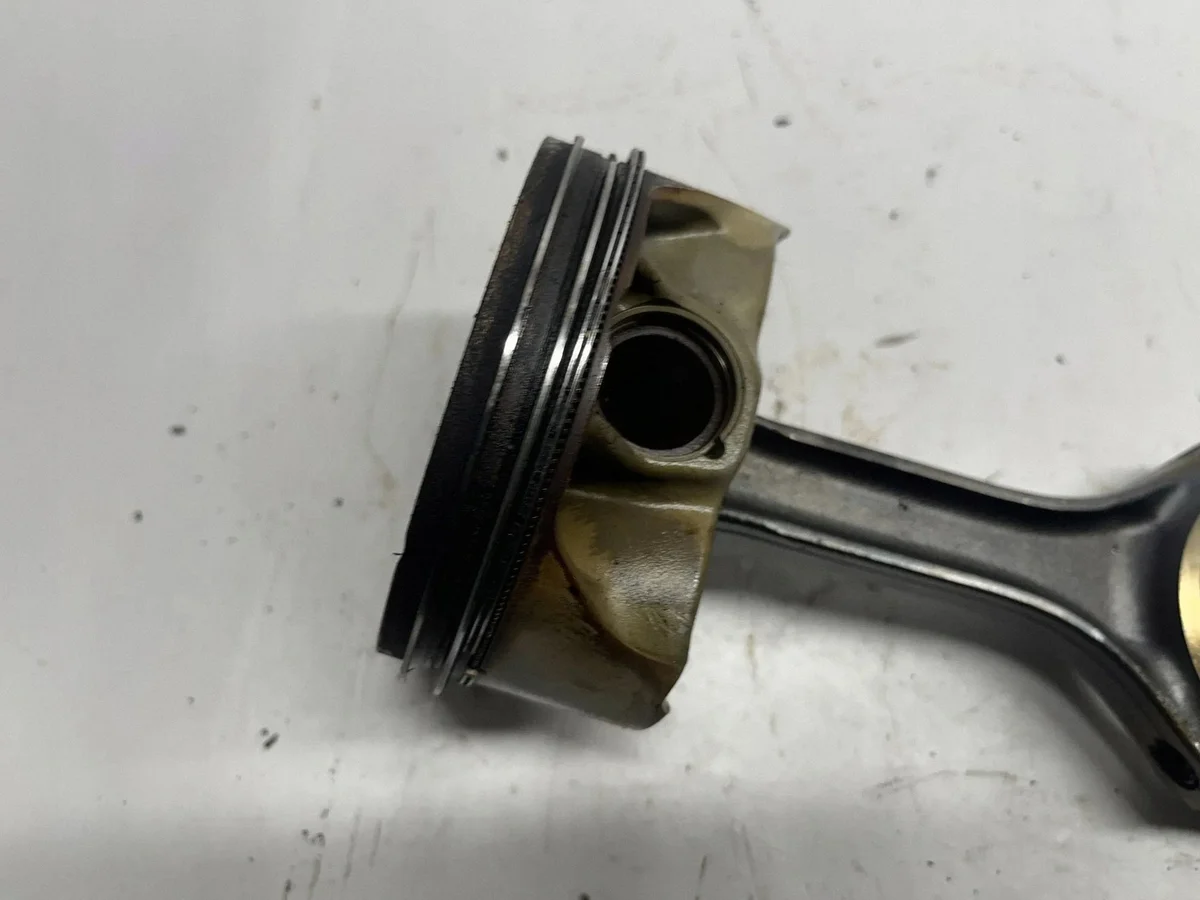 MERCEDES CLS C218 X218 PISTON A2780300320 image 6