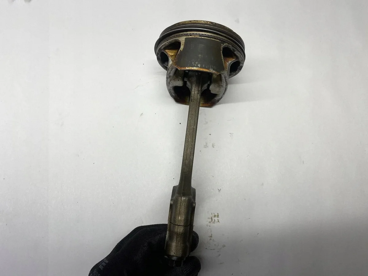 Pistone CHRYSLER PACIFICA M174 3.6L image 8