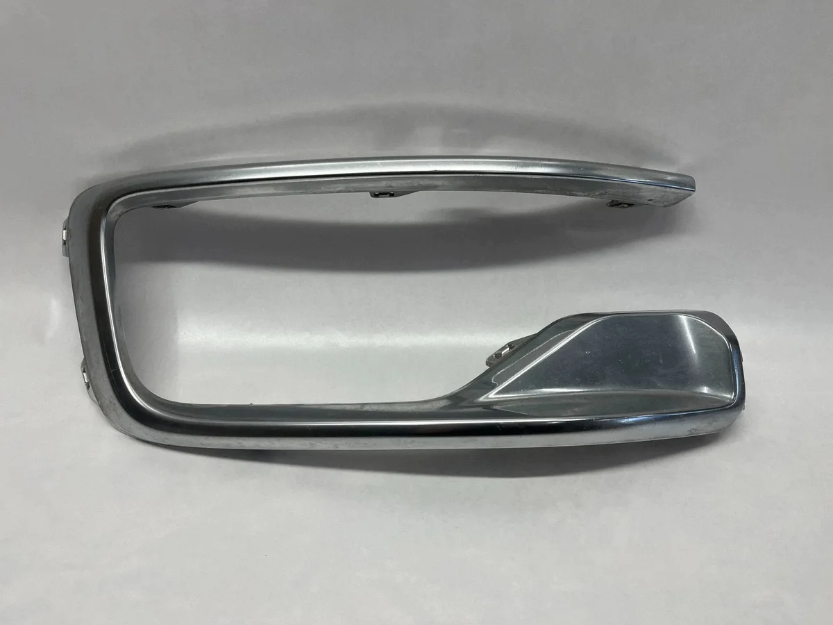 Faro Jeep Grand Wagoneer Derecho 2022 6UG08TRMAA