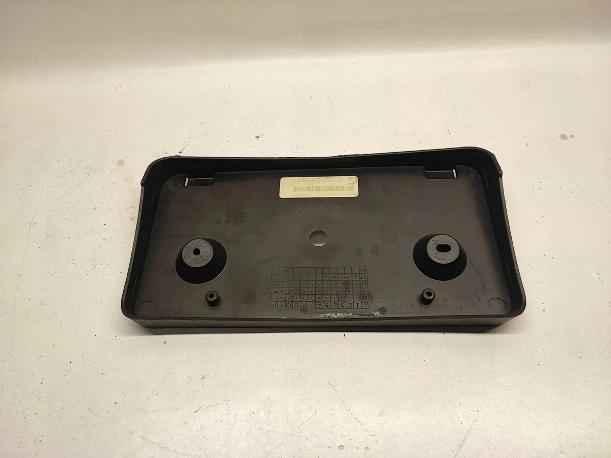 Cadre plaque immat Ford Mustang VI FR3B17A385AB5YZ9 image 5