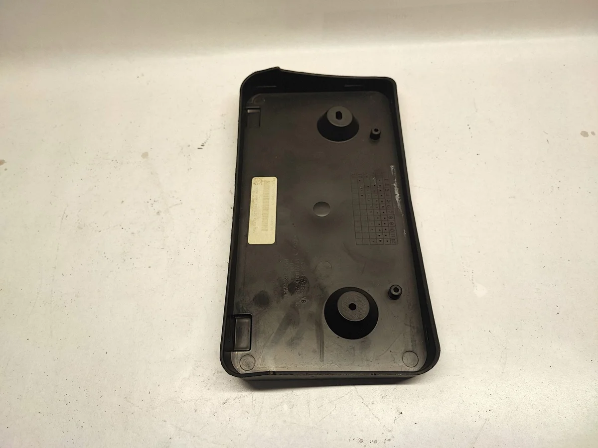 Cadre plaque immat Ford Mustang VI FR3B17A385AB5YZ9 image 10