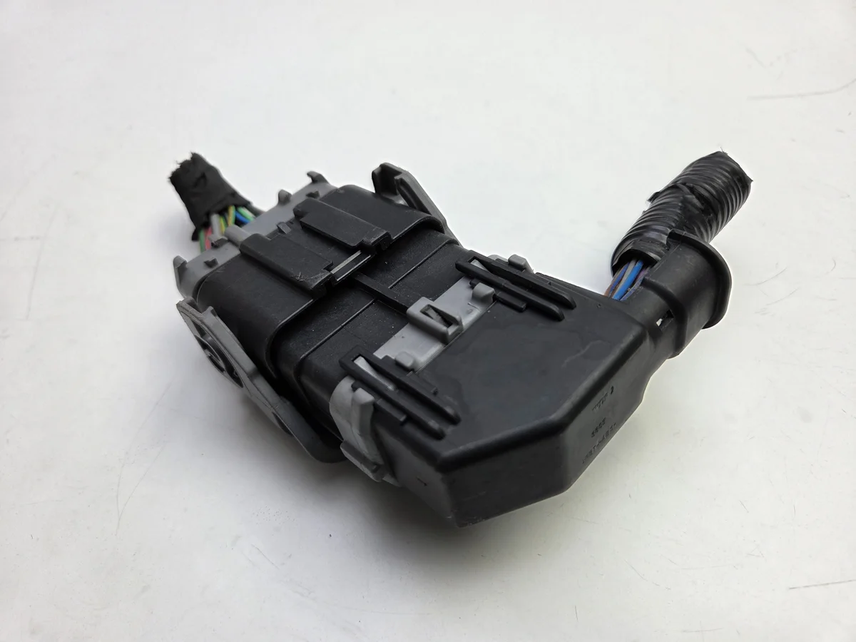 Connecteur Ford Mondeo MK5 Fusion image 5