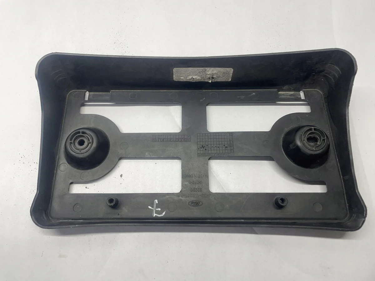 Cadre plaque immat. Ford Mustang VI JR3B17A385A image 9