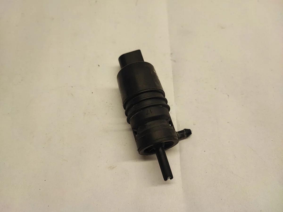Pompette lave-glace Ford Mustang VI 8S4317664AB image 3
