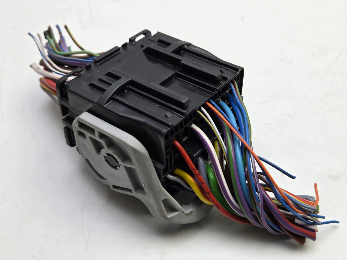 Connecteur Ford Mondeo MK5 Fusion image 6