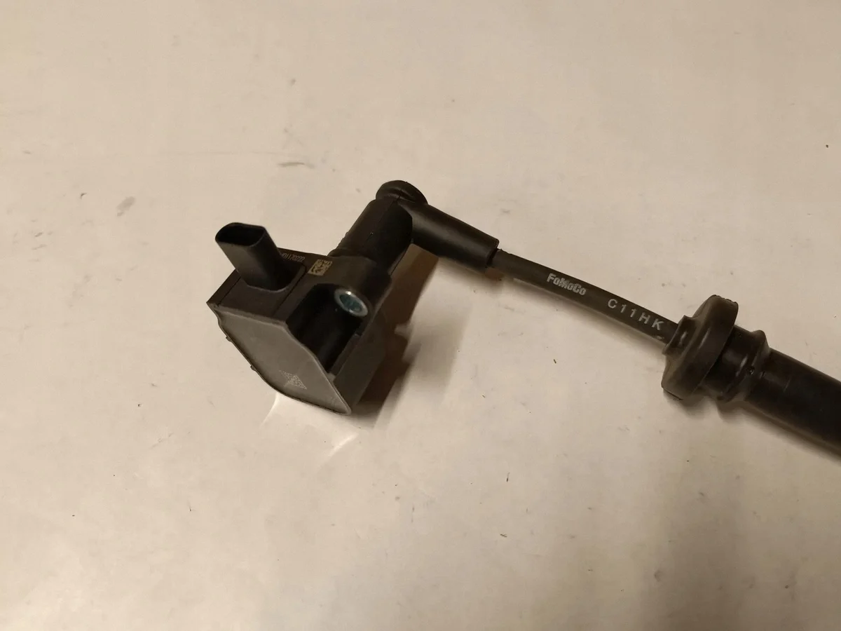 Ford Mustang VI 5.0 Ignition Coil JR3E12029AA